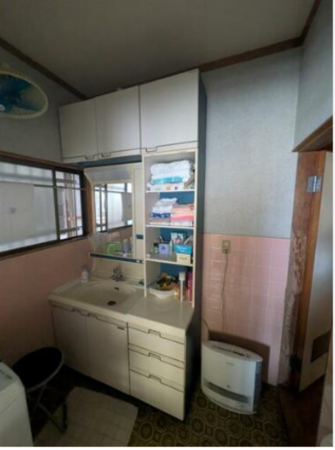 観音寺市大野原町萩原、中古一戸建ての洗面画像です