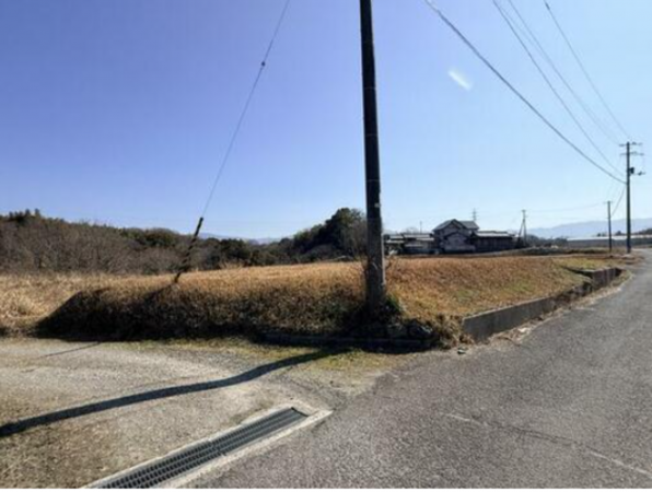 三豊市高瀬町羽方、土地の外観画像です