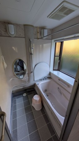 三豊市高瀬町上麻、中古一戸建ての風呂画像です