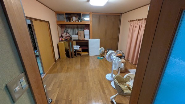 三豊市高瀬町上麻、中古一戸建ての内装画像です