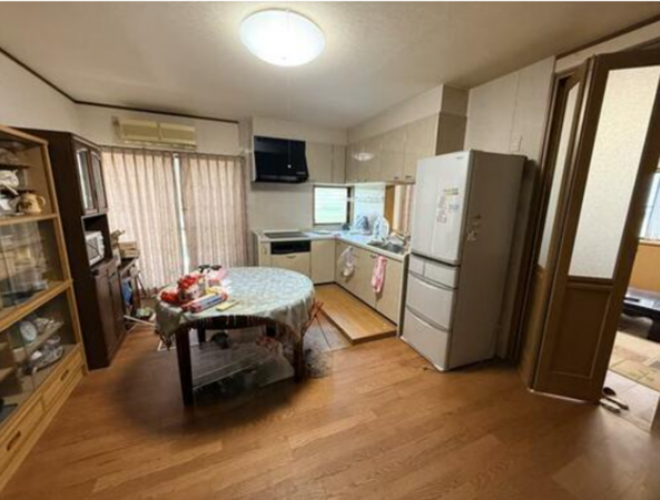 三豊市豊中町上高野、中古一戸建ての内装画像です