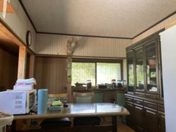 観音寺市大野原町井関、中古一戸建ての居間画像です