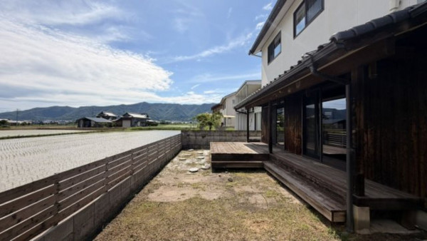 三豊市豊中町笠田笠岡、中古一戸建てのバルコニー画像です