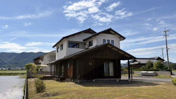 三豊市豊中町笠田笠岡、中古一戸建ての外観画像です