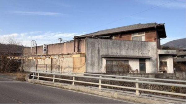 三豊市高瀬町上麻、中古一戸建ての外観画像です