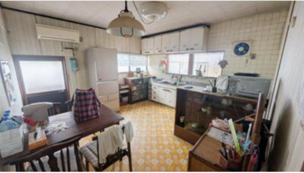三豊市豊中町上高野、中古一戸建てのキッチン画像です