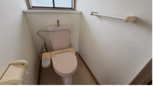 三豊市三野町大見、中古一戸建てのトイレ画像です