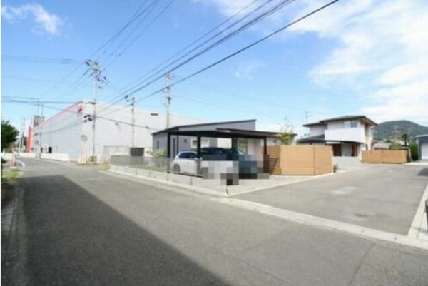 三豊市高瀬町上高瀬、中古一戸建ての外観画像です