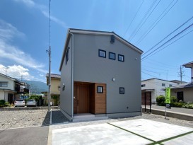 新築戸建て 松本市里山辺字町ウラ 3LDK＋畳コーナー4.5帖＋WIC 2.3帖