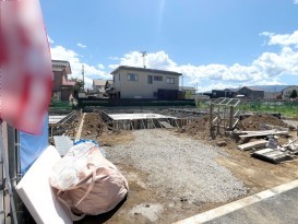 新築戸建て 塩尻市広丘高出 4LDK