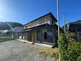 中古戸建て 岡谷市山下町2丁目 6SLDK
