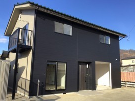 中古戸建て 松本市横田4丁目 4LDK＋書斎（4.5 帖）＋WIC（2.0 帖）＋インナーガレージ（9.0 帖）