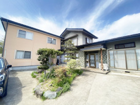 中古戸建て 上田市蒼久保 5LDK＋6DK