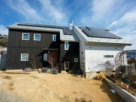 中古戸建て 松本市宮渕3丁目 2LDK＋フリースペース8.9帖＋小屋裏収納7.7帖