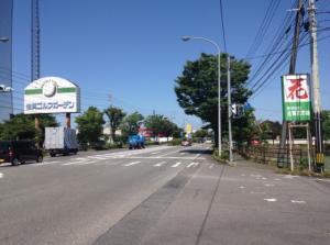 佐賀市鍋島町、土地の前面道路を含む現地写真画像です