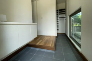 佐賀市高木瀬東、中古一戸建ての玄関画像です