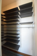 佐賀市高木瀬東、中古一戸建ての収納画像です