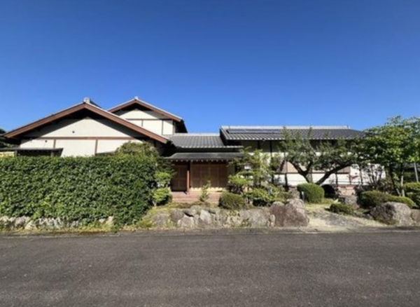 佐賀市富士町、中古一戸建ての外観画像です