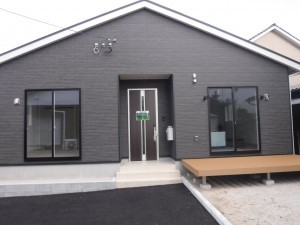 佐賀市開成、新築一戸建ての外観画像です