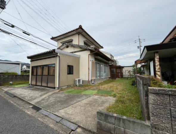 佐賀市大和町、中古一戸建ての外観画像です