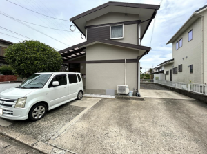 佐賀市高木瀬西、中古一戸建ての外観画像です