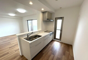 佐賀市兵庫北、中古マンションのキッチン画像です