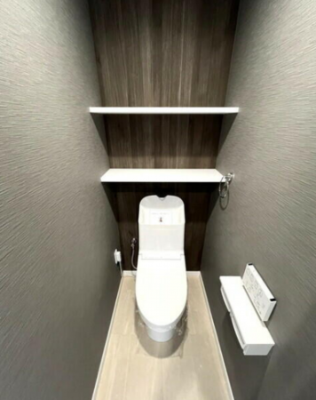 佐賀市兵庫北、中古マンションのトイレ画像です