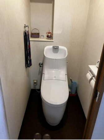 佐賀市神野西、中古マンションのトイレ画像です