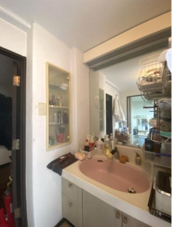 佐賀市鍋島、中古マンションの洗面画像です