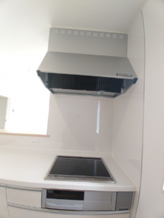 佐賀市高木瀬西、新築一戸建てのキッチン画像です