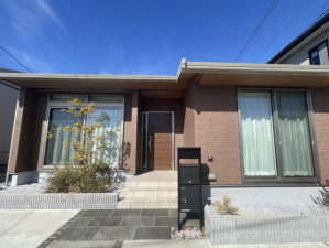 佐賀市高木瀬東、中古一戸建ての外観画像です