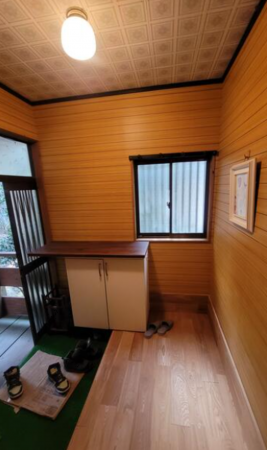 佐賀市富士町、中古一戸建ての玄関画像です