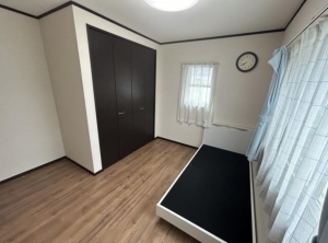 佐賀市金立町、中古一戸建ての寝室画像です