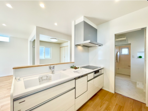 佐賀市大和町、新築一戸建てのキッチン画像です