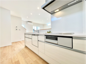 佐賀市大和町、新築一戸建てのキッチン画像です