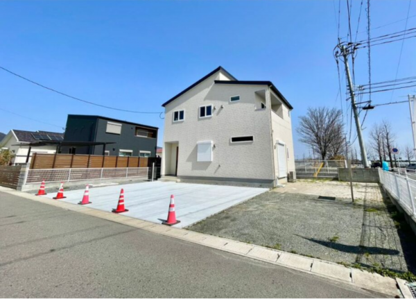 佐賀市大和町、新築一戸建ての外観画像です