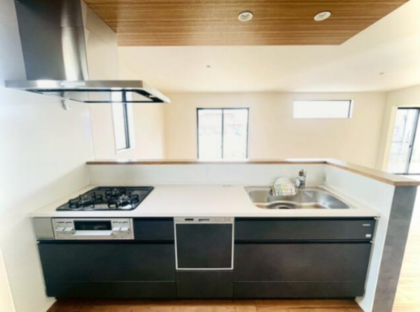 佐賀市大和町、新築一戸建てのキッチン画像です