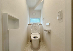 佐賀市鍋島町、新築一戸建てのトイレ画像です