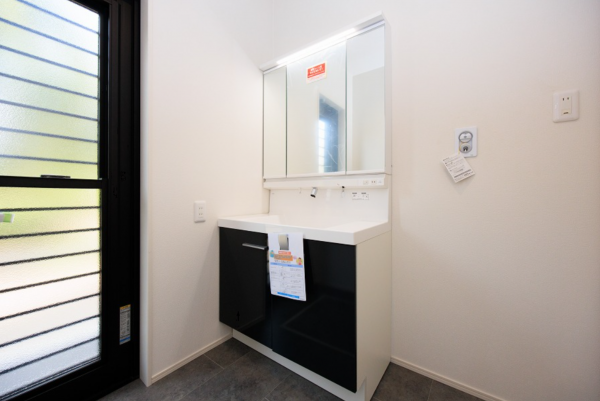 佐賀市大和町、新築一戸建ての洗面画像です