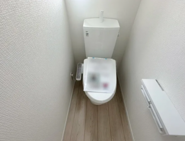 佐賀市神野西、新築一戸建てのトイレ画像です