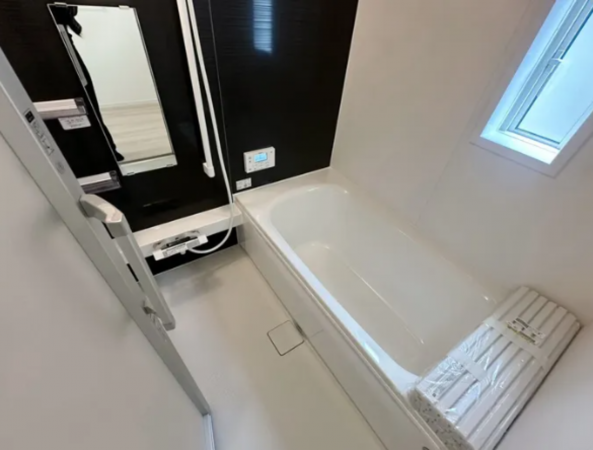 佐賀市神野西、新築一戸建てのトイレ画像です