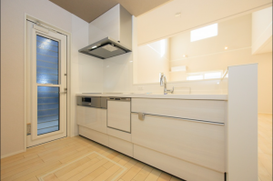 佐賀市神野西、新築一戸建てのキッチン画像です