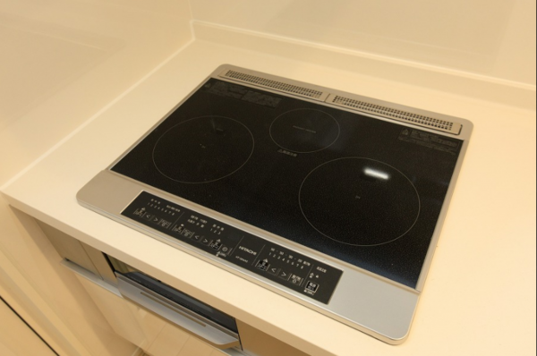 佐賀市神野西、新築一戸建てのキッチン画像です