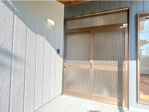 佐賀市大和町、中古一戸建ての玄関画像です