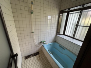 佐賀市大和町、中古一戸建ての風呂画像です