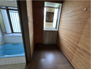 佐賀市大和町、中古一戸建ての洗面画像です