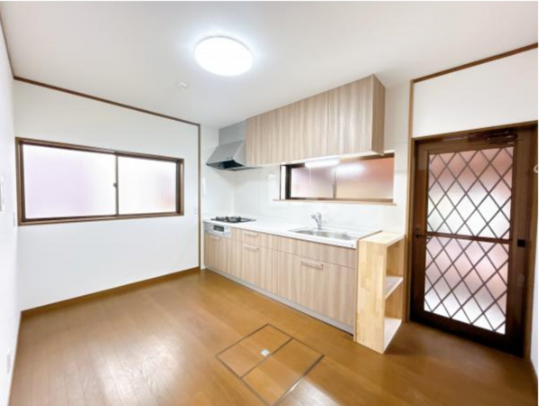 佐賀市大和町、中古一戸建てのキッチン画像です