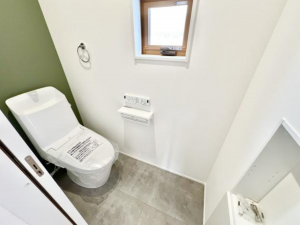 佐賀市八戸溝、新築一戸建てのトイレ画像です