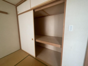 佐賀市開成、中古マンションの収納画像です