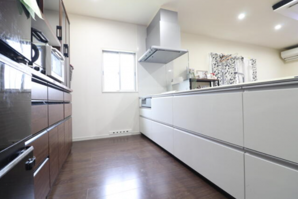 佐賀市大和町、中古一戸建てのキッチン画像です